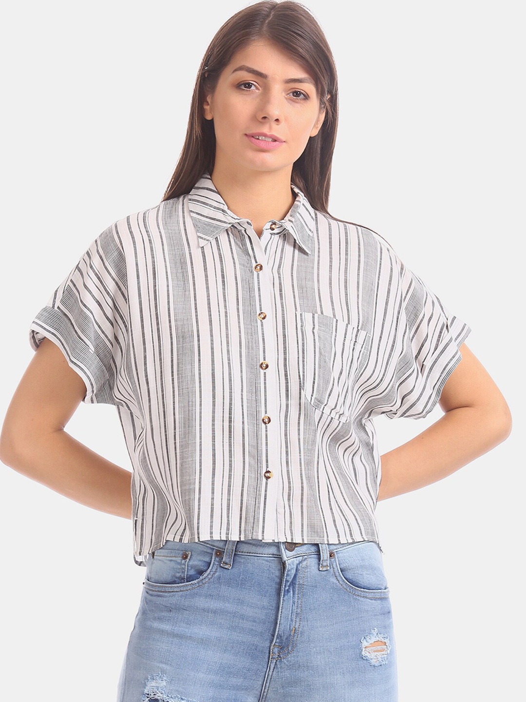 

Aeropostale Women Black & Off-White Regular Fit Striped Casual Shirt