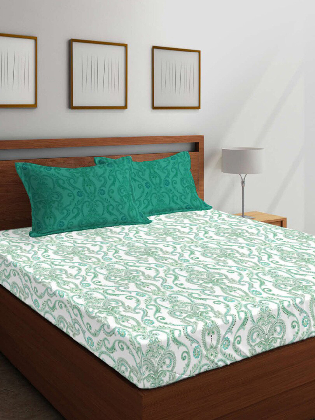 

Boutique Living India White & Green Ethnic Motifs 144 TC Cotton 1 King Bedsheet with 2 Pillow Covers
