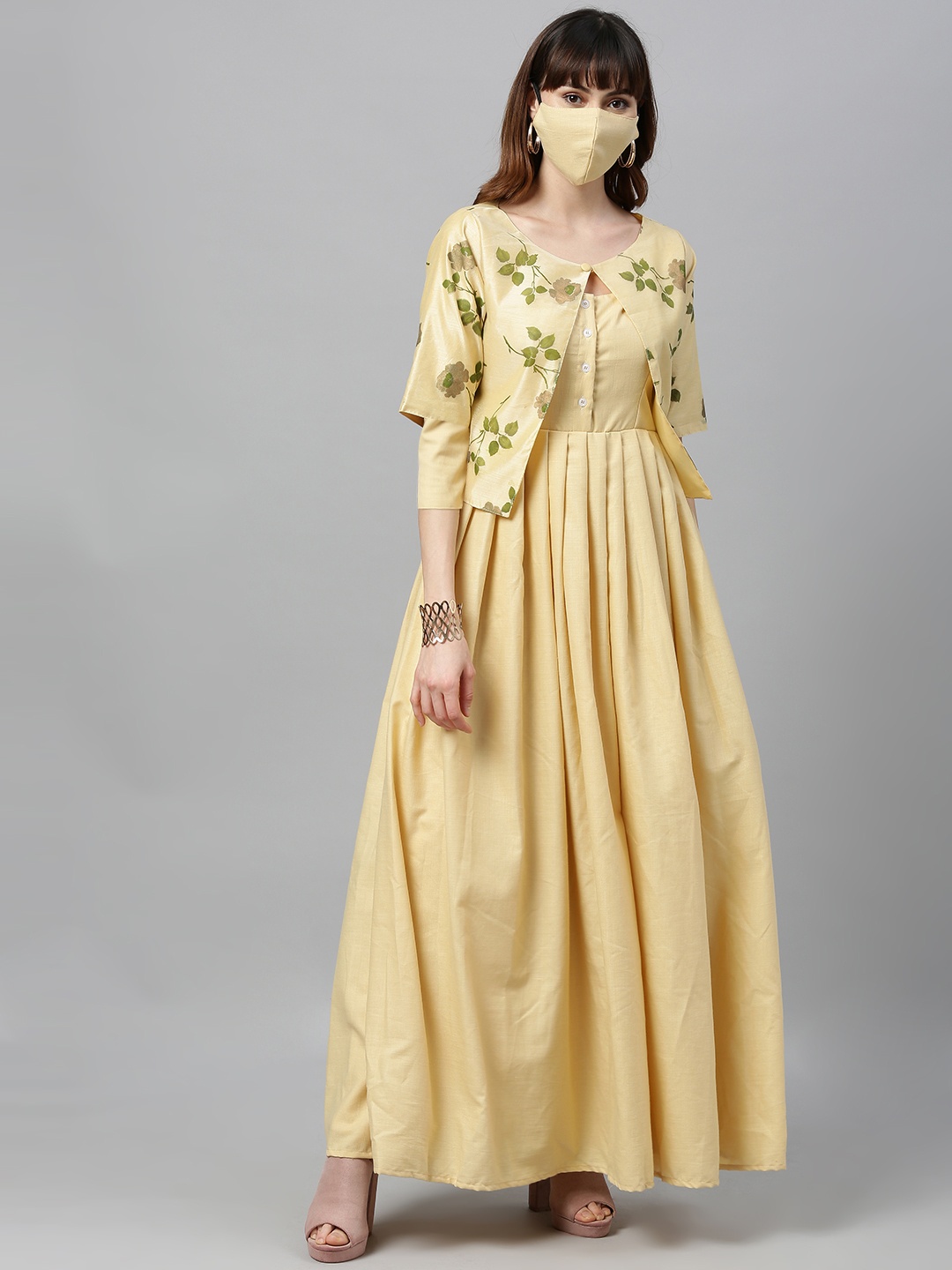 

Ethnovog Women Beige Solid Made To Measure Maxi Dress