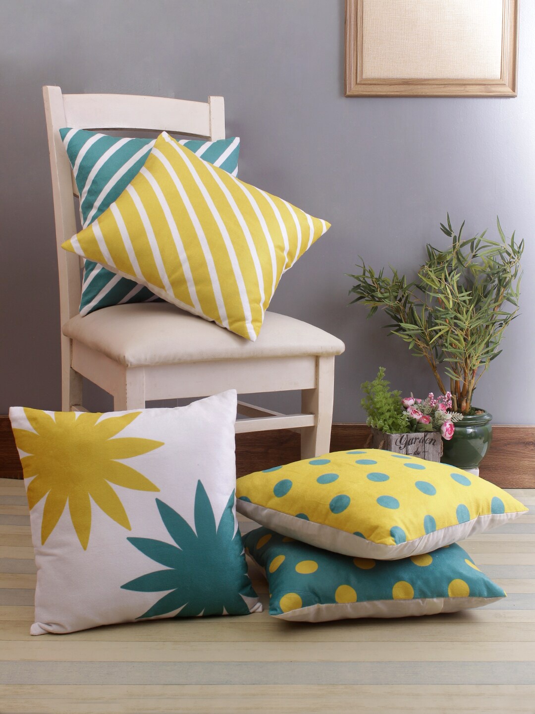 

ROMEE Sea Green & Yellow Set of 5 Geometric Square Cushion Covers