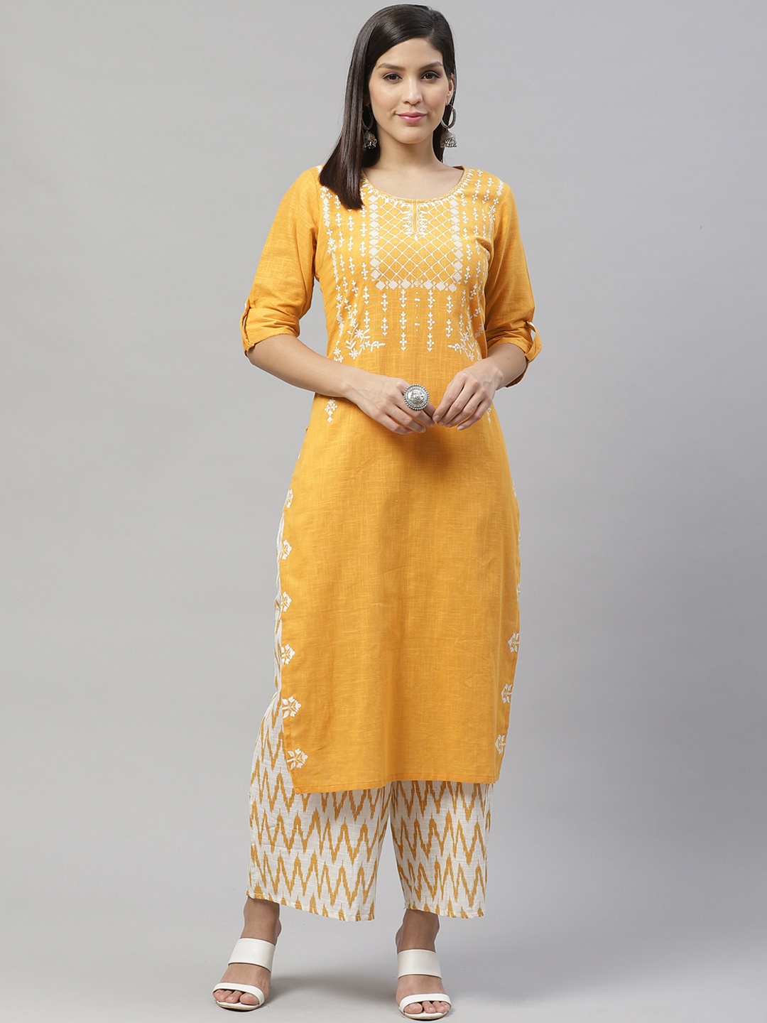 

SILVER STOCK Women Mustard Yellow & White Handloom Block Print Kurta & Ikkat Palazzos