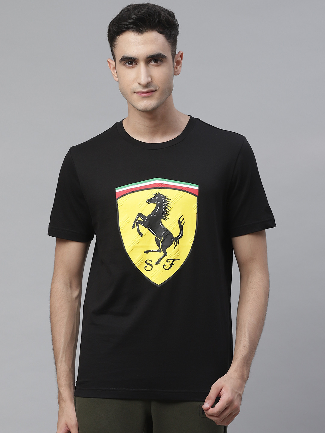 

PUMA Motorsport Men Black Yellow Scuderia Ferrari Race Big Shield Printed Pure Cotton Motorsports T-shirt