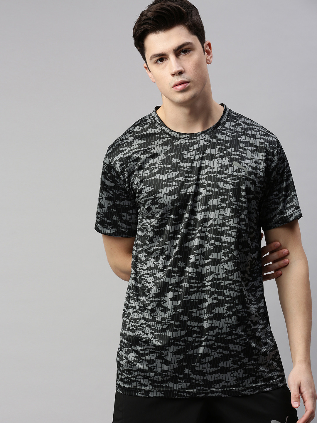 

Puma Men Black & Grey Camouflage Printed Performance Short Sleeve Round Neck T-shirt