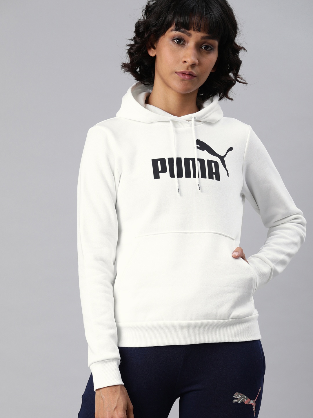 

Puma Women White Printed ESS Logo Hooded Pullover Sweatshirt