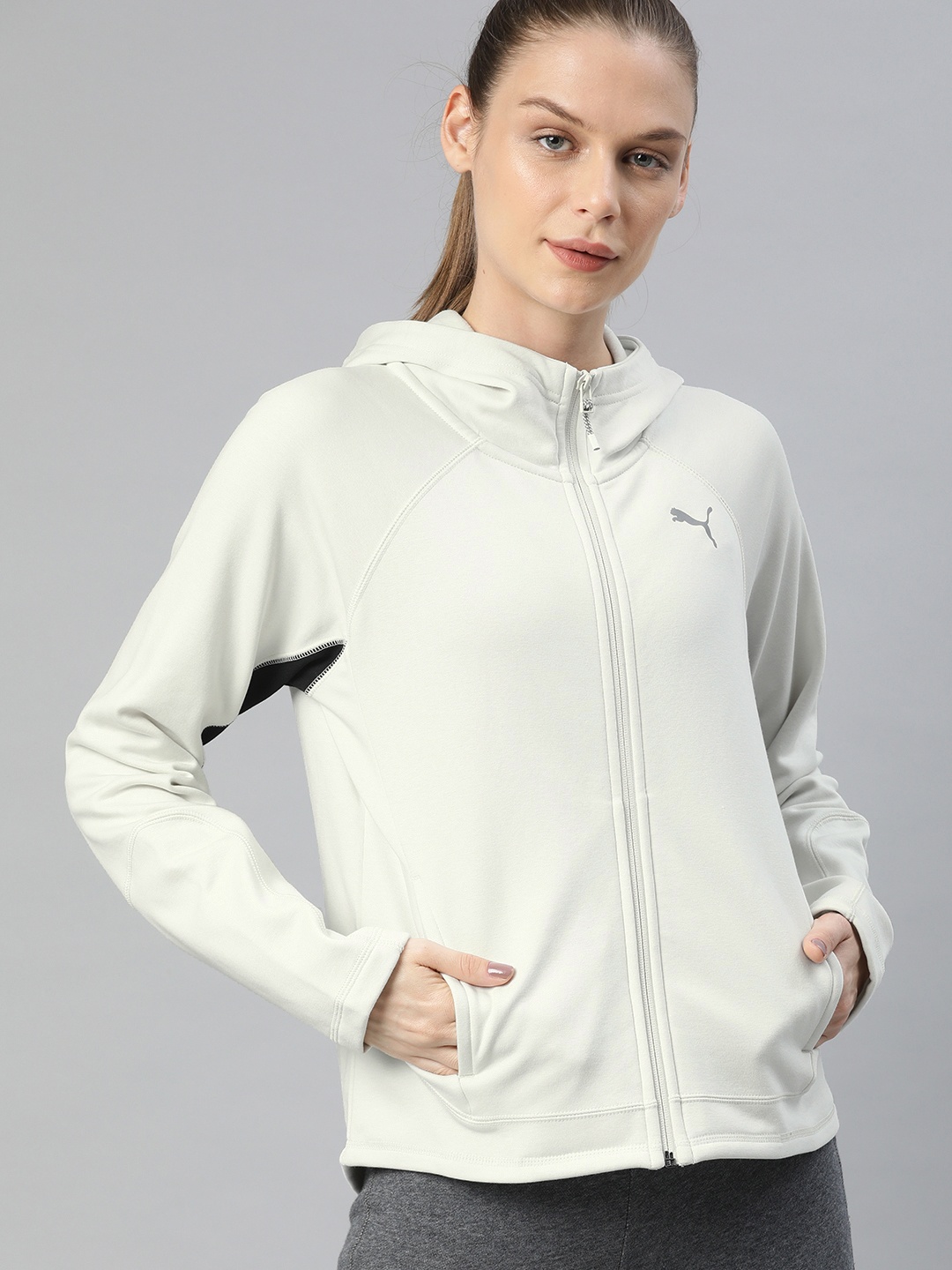 

Puma Women Off-White Solid Evostripe Tailored Jacket