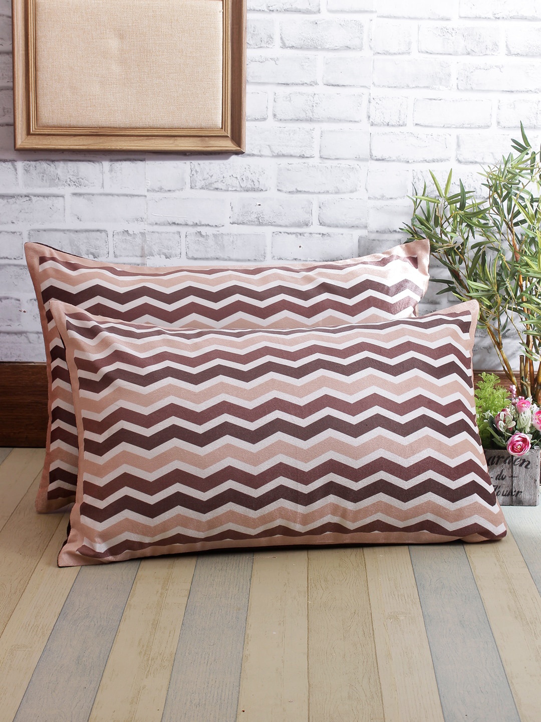 

ROMEE Set Of 2 Beige & Brown Geometric Print Pillow Covers