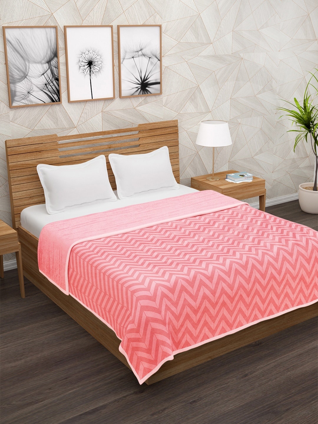 

Story@home Pink Geometric AC Room 400 GSM Double Bed Blanket