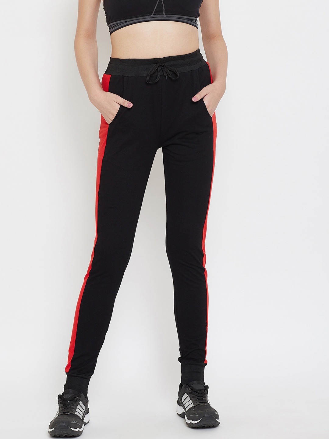

CHROME & CORAL Women Black & Red Colourblocked Track Pants