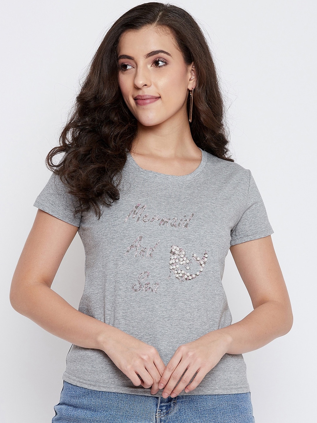 

Camey Women Grey Printed Round Neck T-shirt