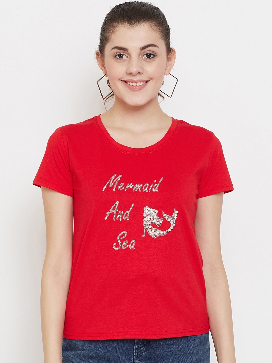 

Camey Women Red Printed Round Neck T-shirt