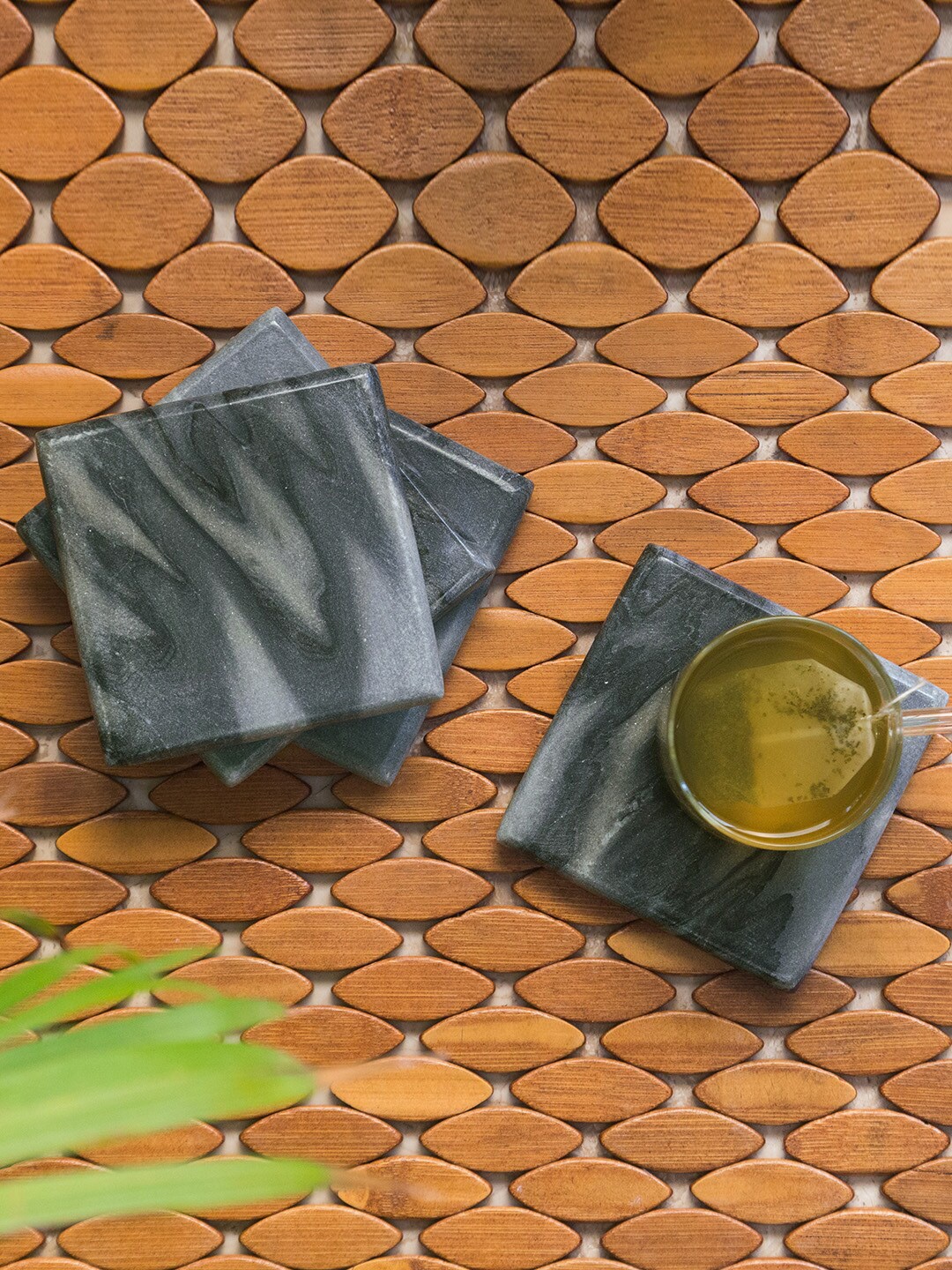 

ExclusiveLane Set of 4 Grey Marble Square Coasters