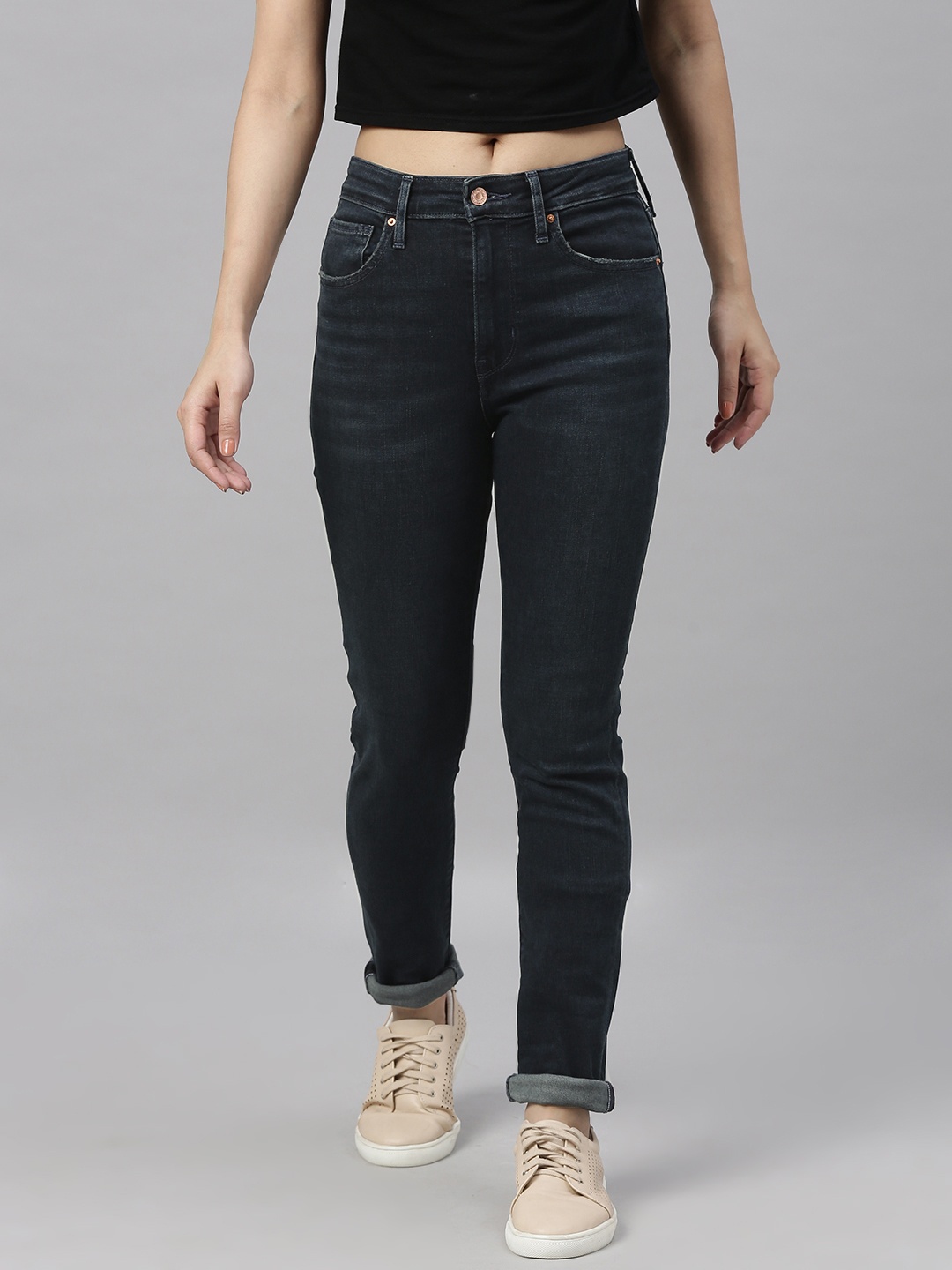 

Levis Women Black 721 Super Skinny Fit High-Rise Clean Look Stretchable Jeans