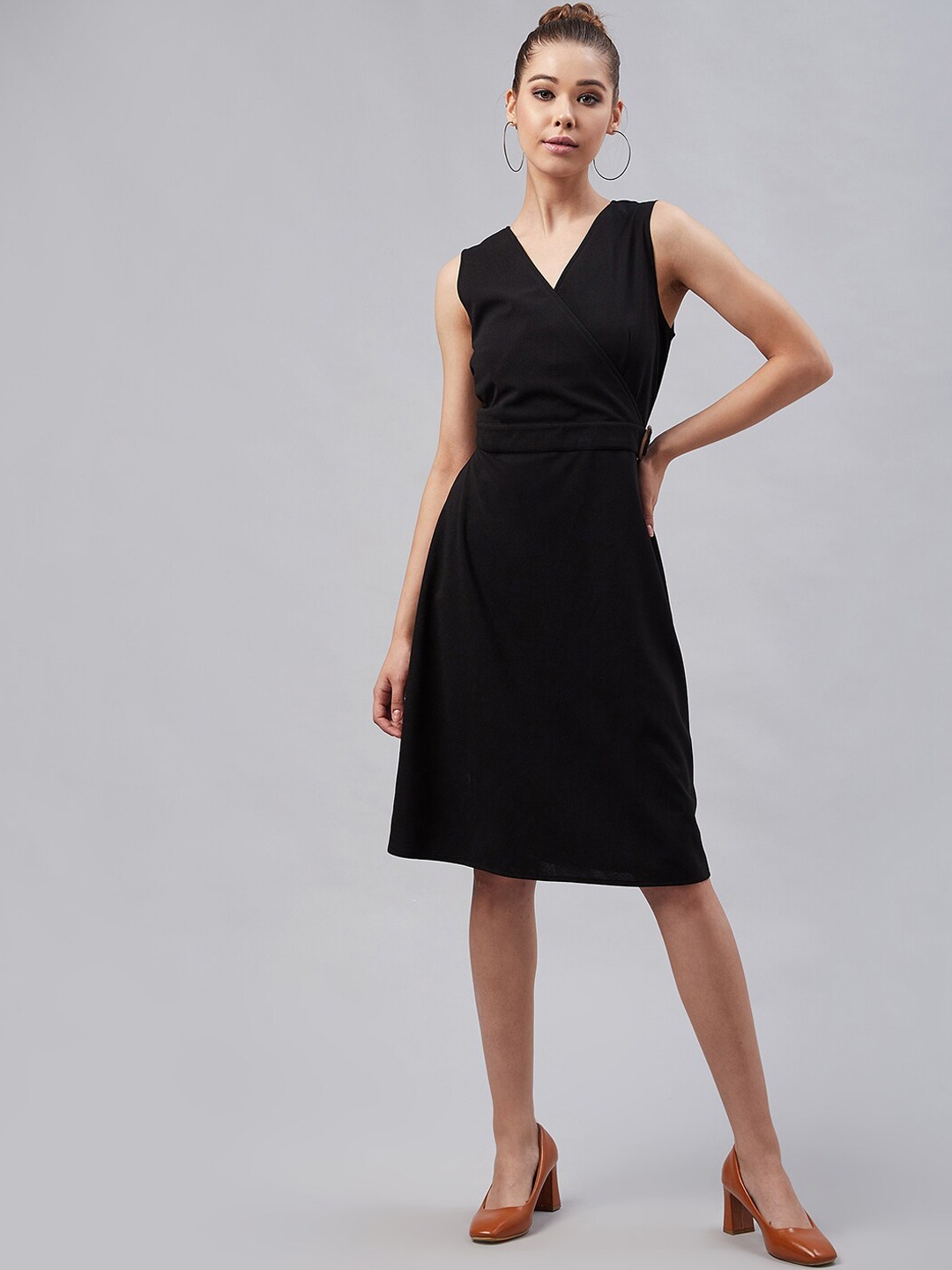 

Carlton London Women Black Solid A-Line Dress