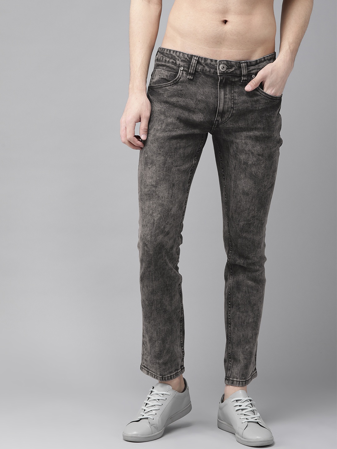 

Roadster Men Charcoal Skinny Fit Mid-Rise Clean Look Acid Wash Stretchable Cropped Jeans