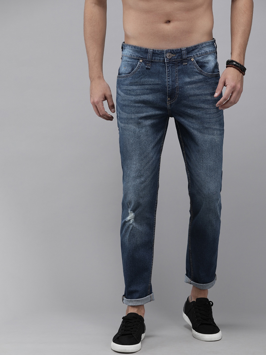 

Roadster Men Blue Slim Tapered Fit Mid-Rise Mildly Distressed Stretchable Jeans