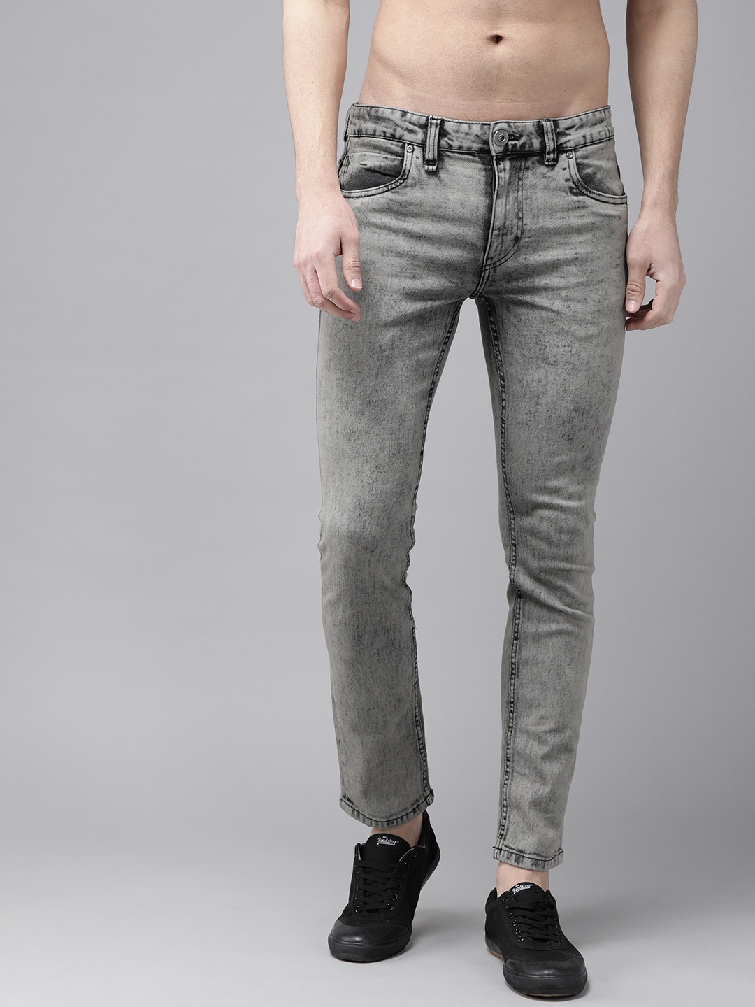 

Roadster Men Grey Skinny Fit Mid-Rise Clean Look Acid Wash Stretchable Jeans