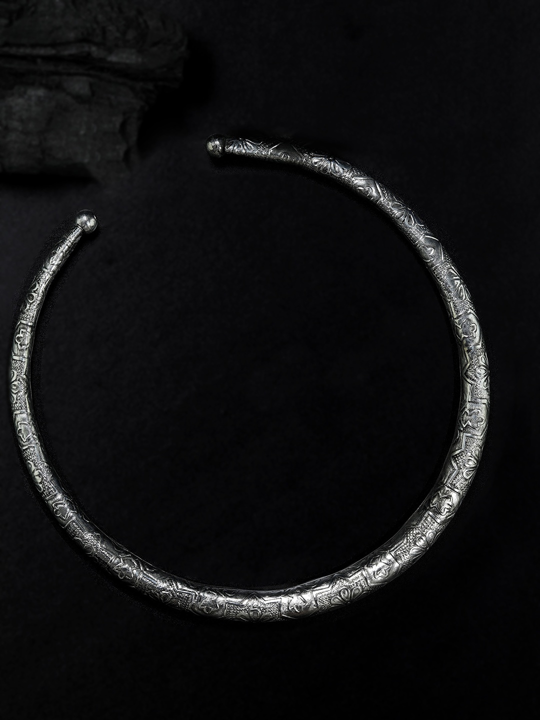 

Priyaasi Oxidized Silver-Plated German Silver Necklace