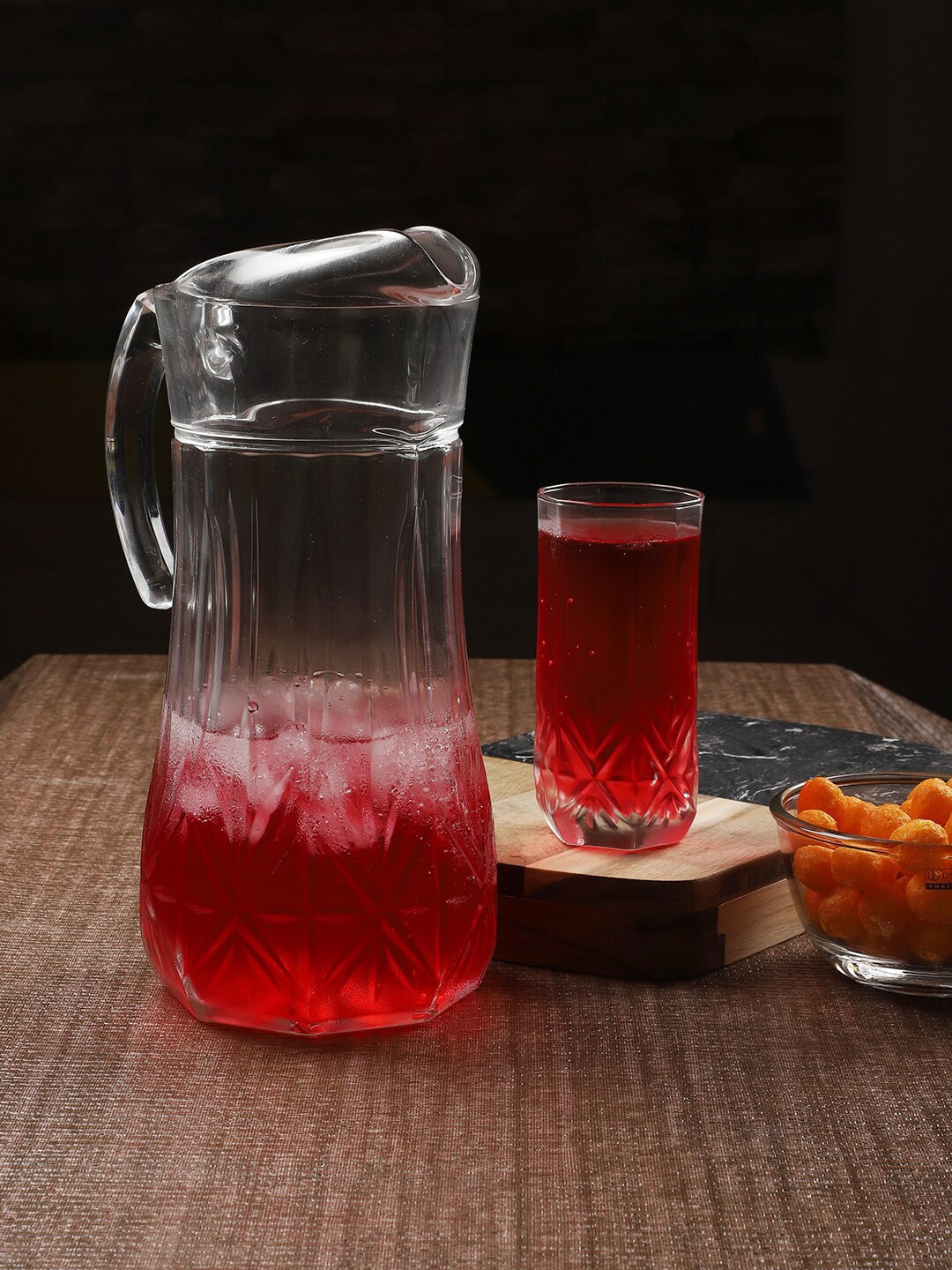 

Luminarc Transparent 7-Pieces Textured Glass Water Jug & Glasses Set