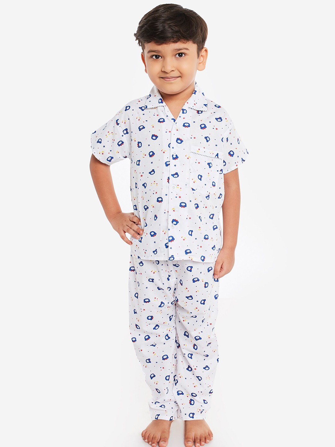 

Fuzzy Bear Boys White & Blue Printed Sustainable Night Suit