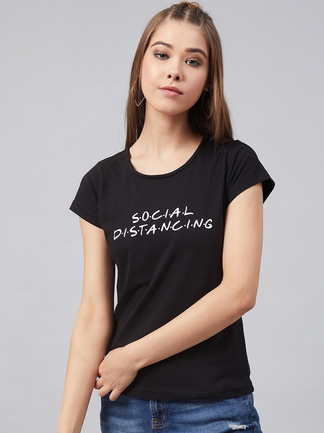 

RARE Women Black Solid Round Neck T-shirt