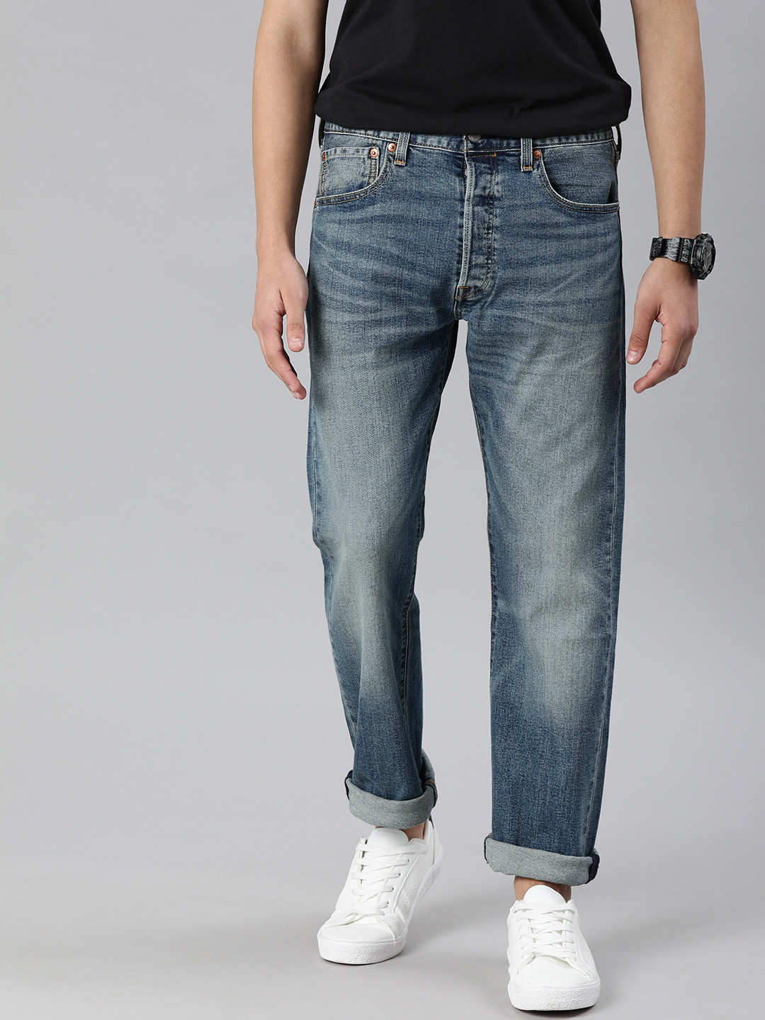 

Levis Men Blue Straight Fit Mid-Rise Clean Look Stretchable Jeans