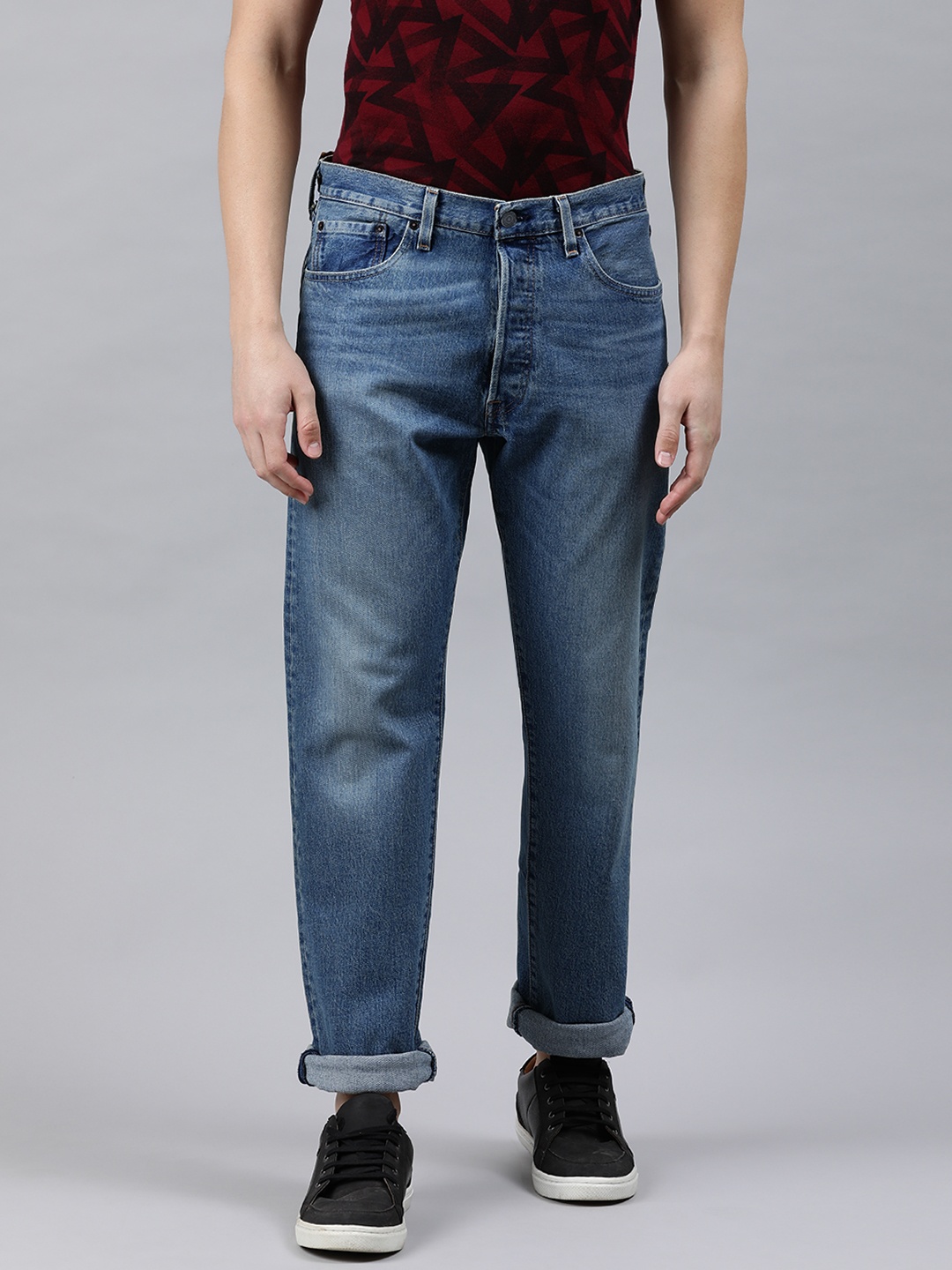 

Levis Men Blue 501 Original Fit Mid-Rise Clean Look Stretchable Jeans