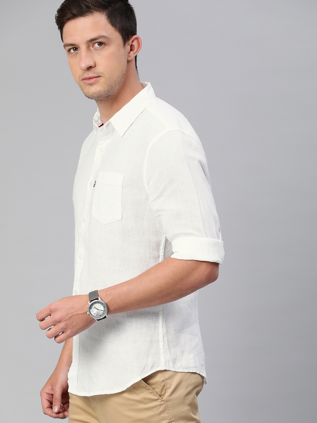 

Levis Men White Regular Fit Linen Solid Casual Shirt