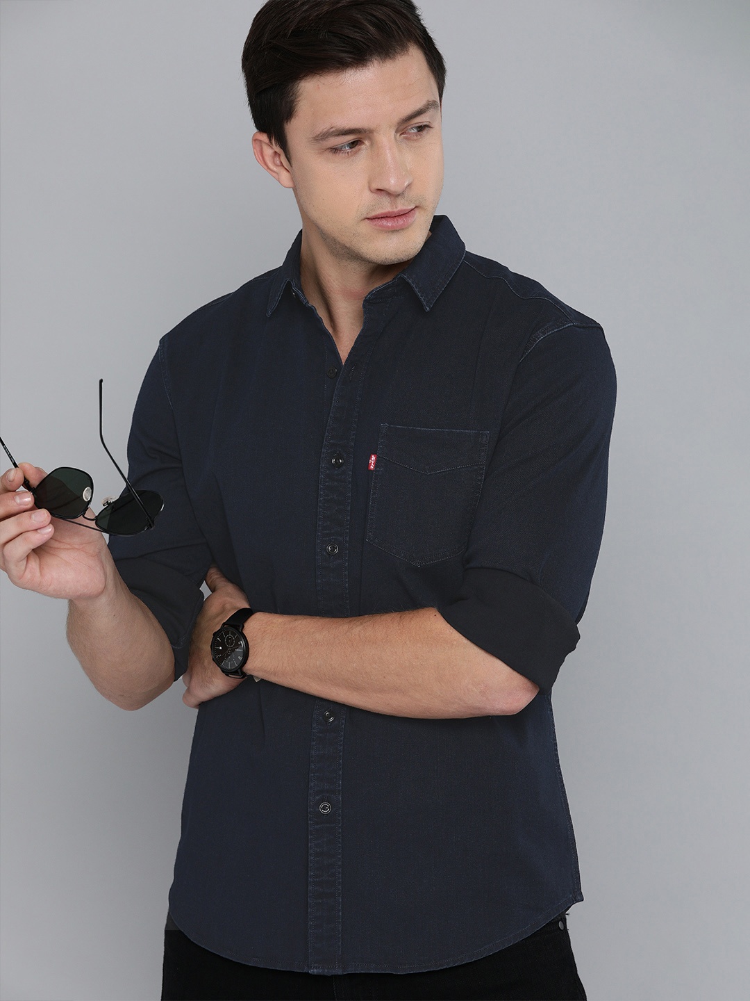 

Levis Men Navy Blue Slim Fit Solid Casual Shirt