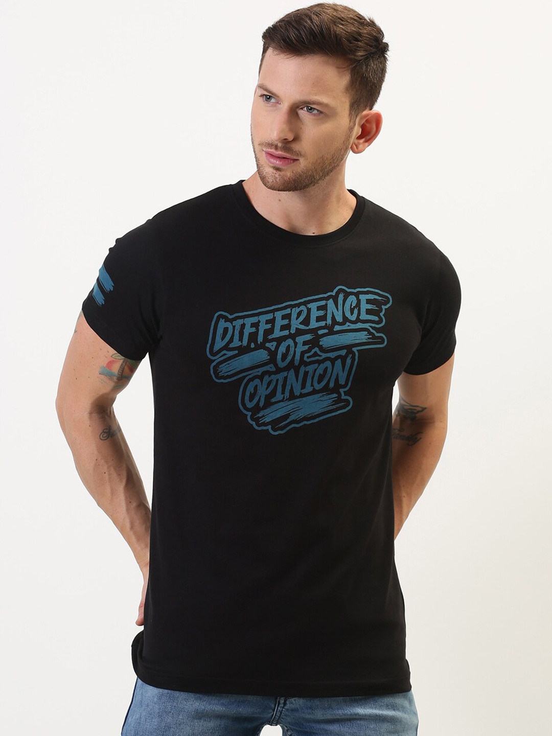 

Difference of Opinion Men Black Printed Round Neck T-shirt