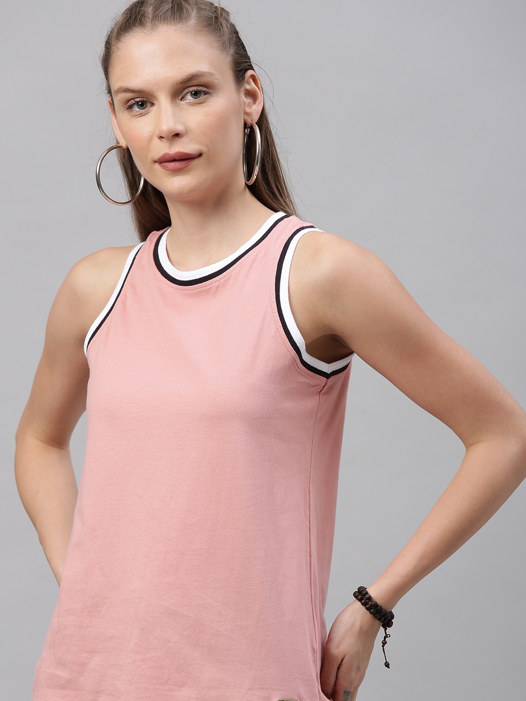 

Roadster Women Pink Solid Contrast Round Neck Pure Cotton T-shirt