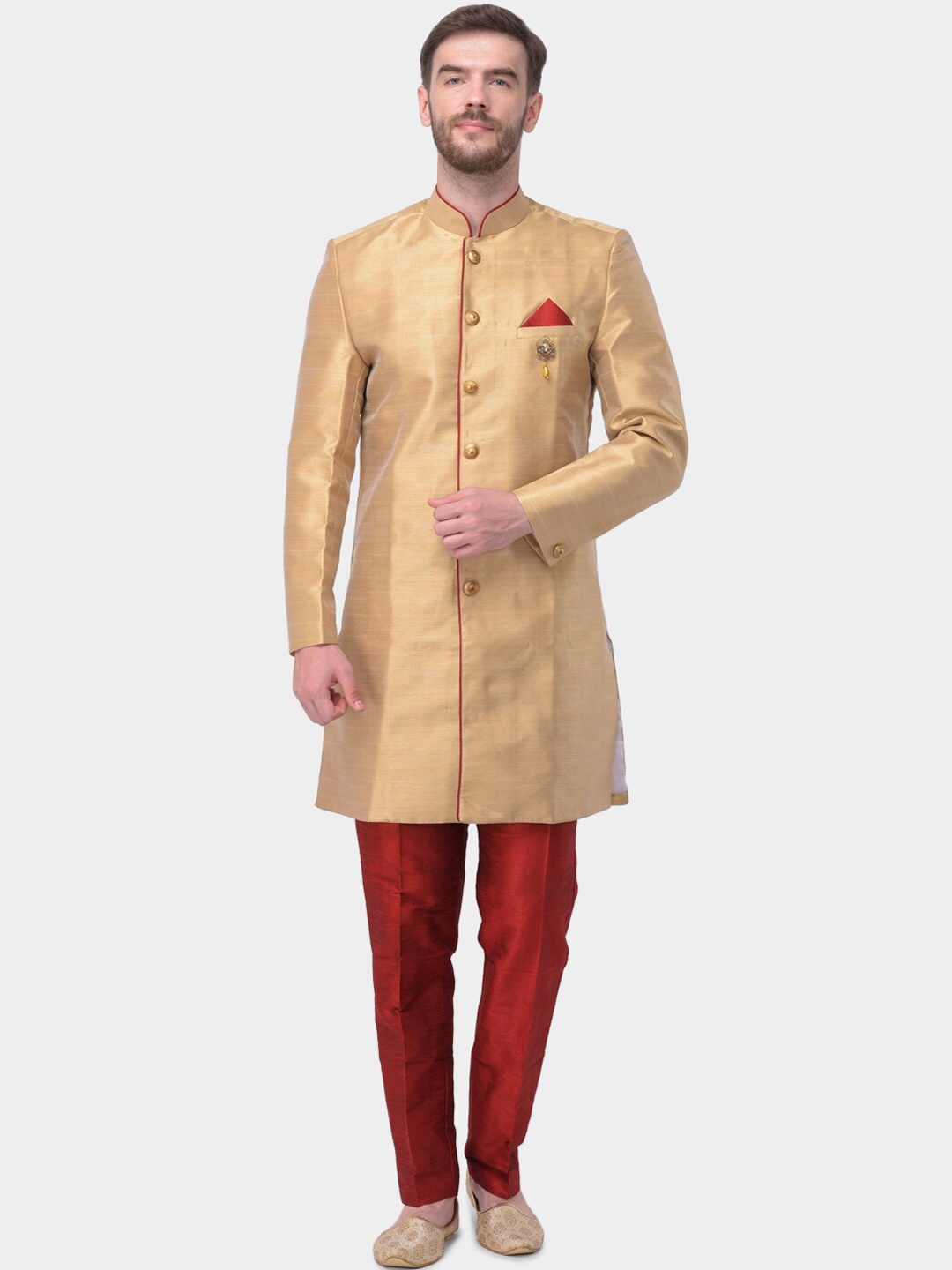 

SG LEMAN Men Gold-Coloured & Red Raw Silk Sherwani Set