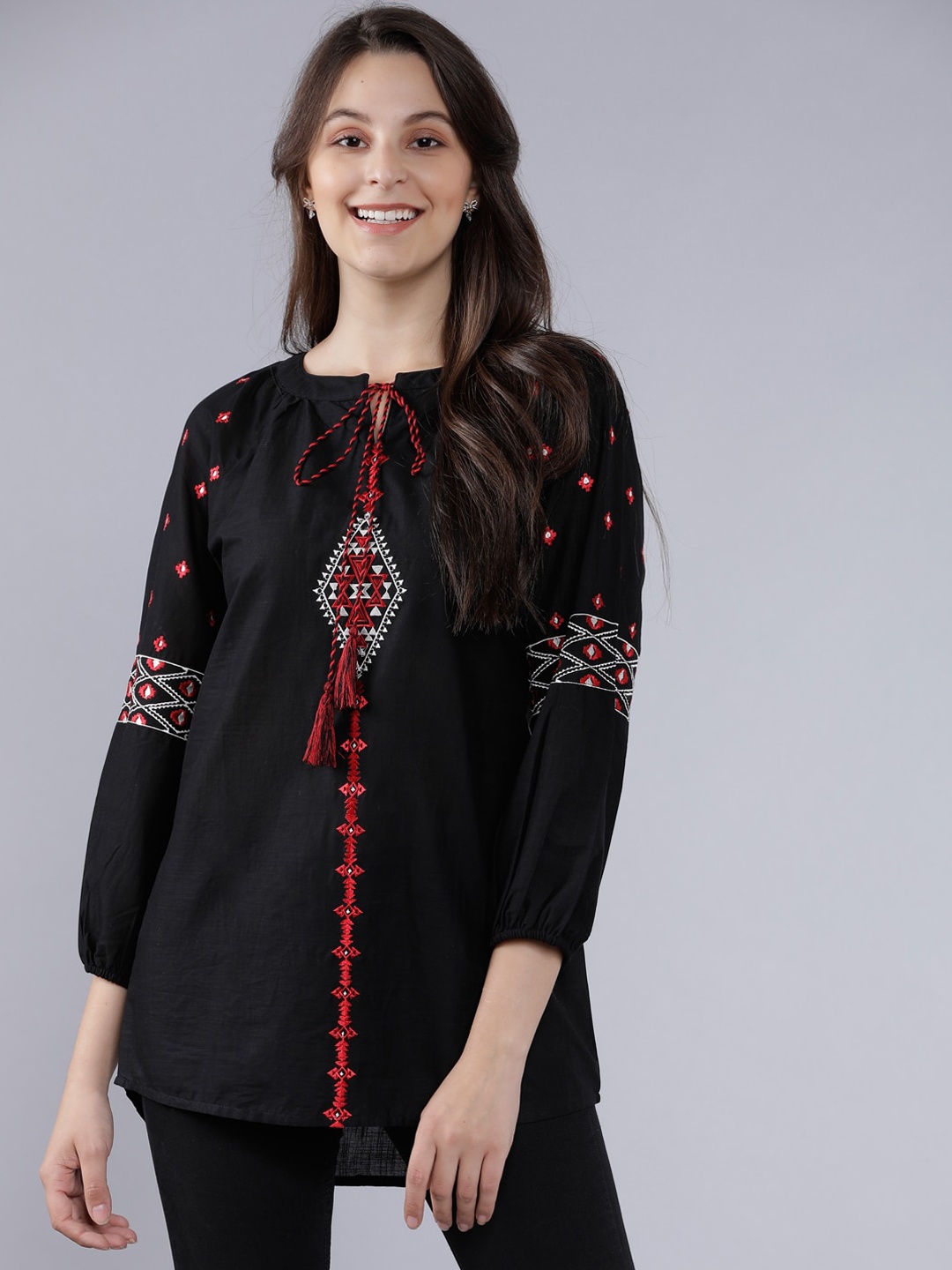 

Vishudh Women Embroidered Tunic, Black