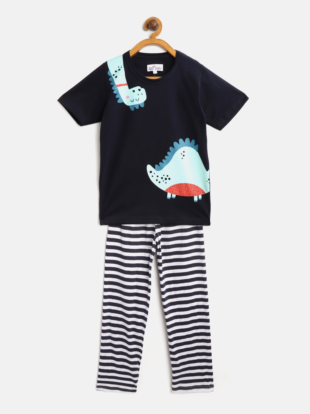 

Nite Flite Boys Navy Blue & White Printed Night suit