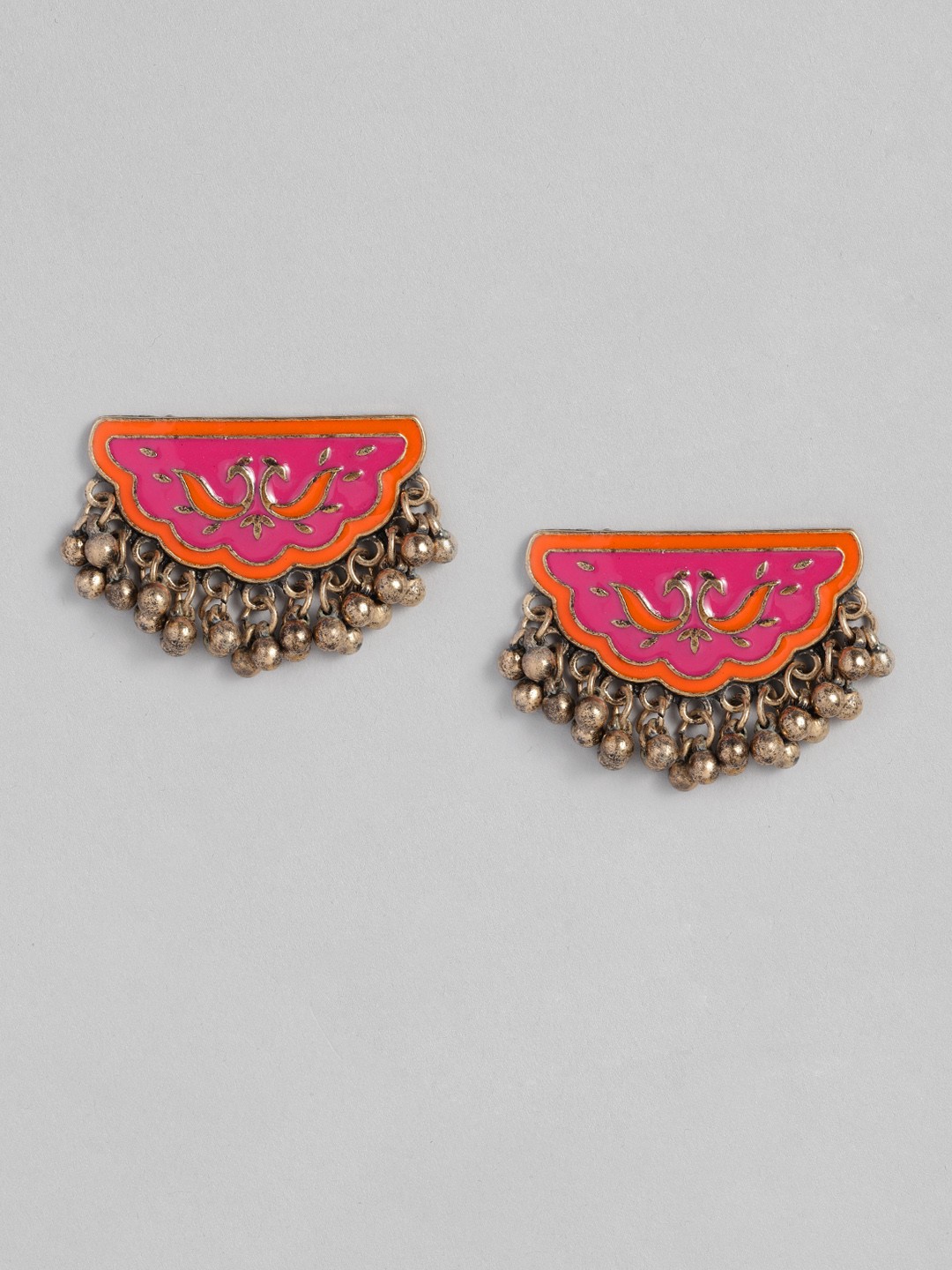 

justpeachy Pink & Gold-Toned Contemporary Studs