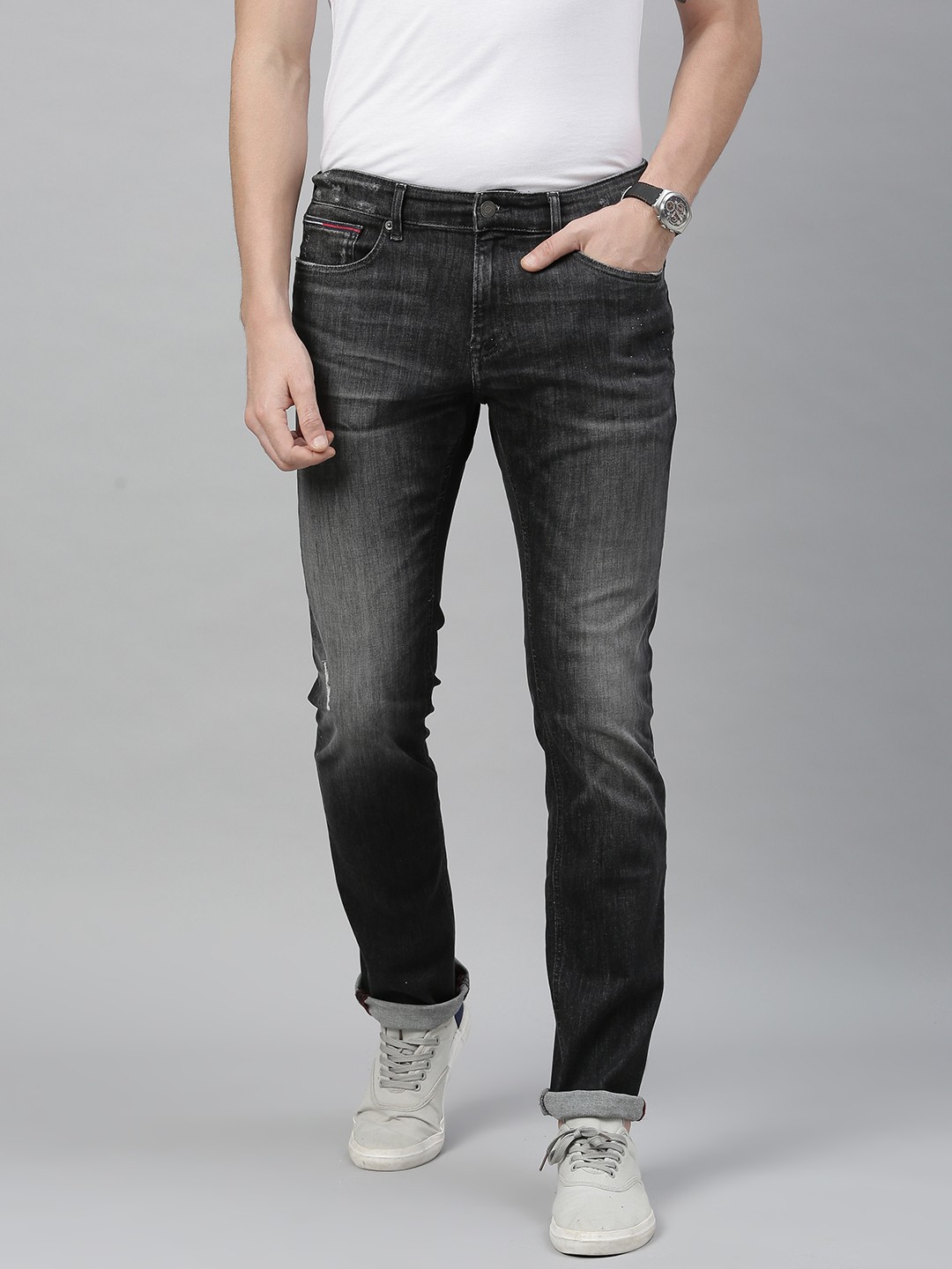 

Tommy Hilfiger Men Black Slim Fit Mid-Rise Clean Look Stretchable Jeans