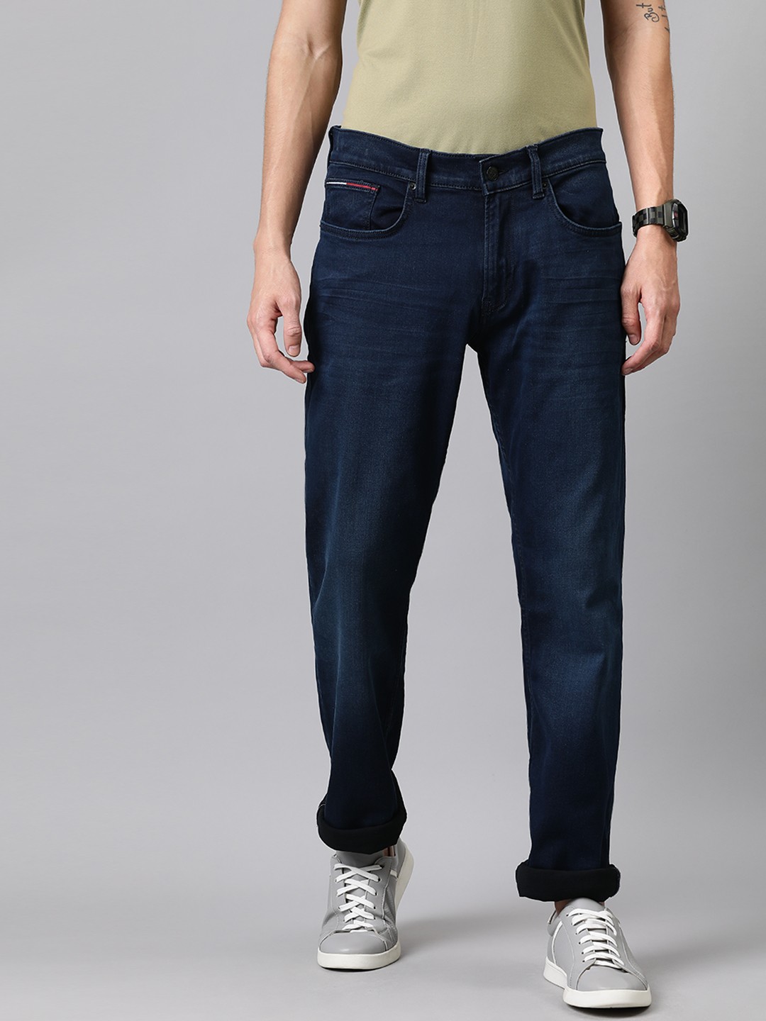 

Tommy Hilfiger Men Straight Fit Mid-Rise Stretchable Jeans, Navy blue