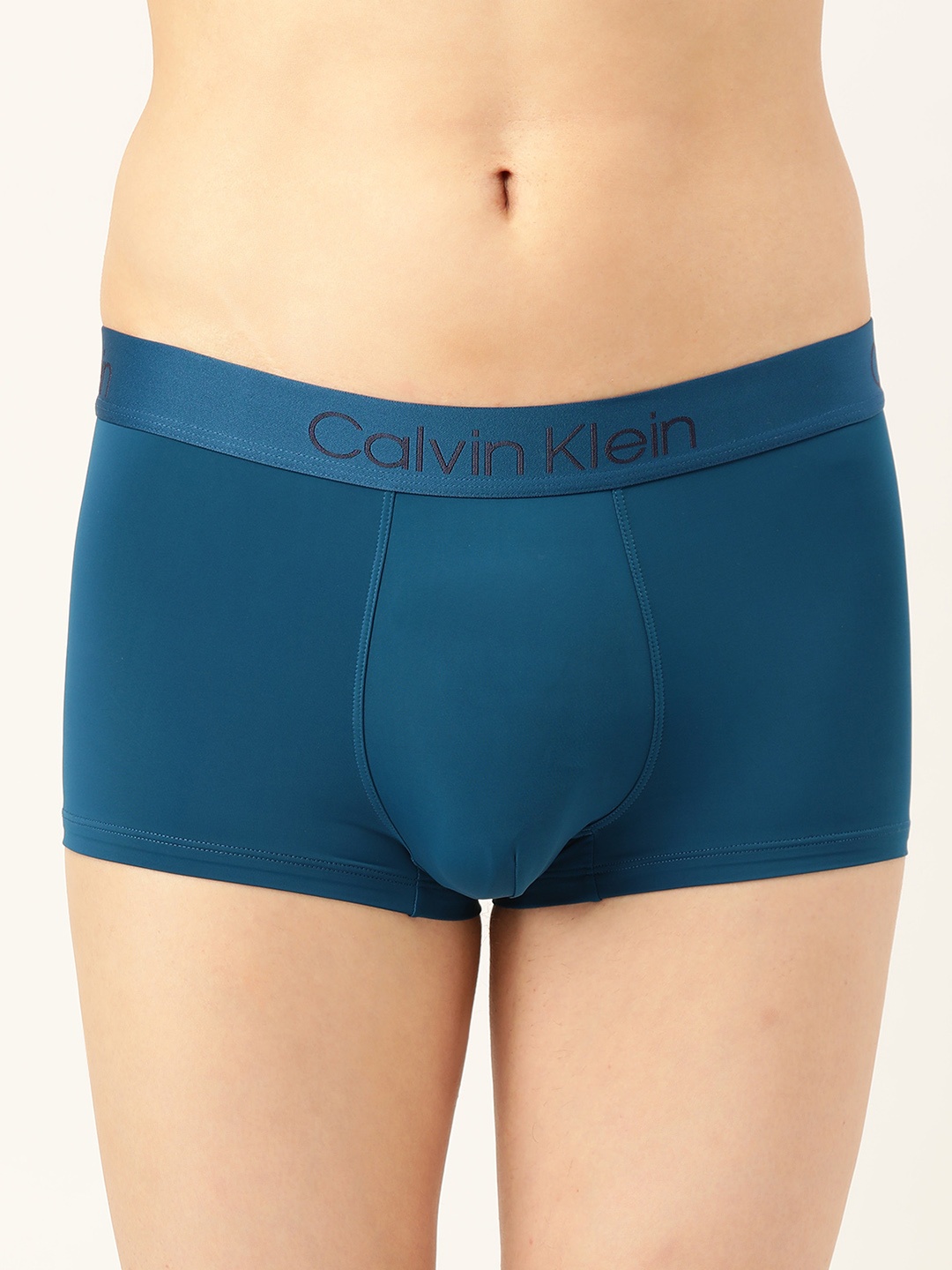 

Calvin Klein Underwear Blue Solid Micro Low Rise Trunk NB1929WC8-WC8