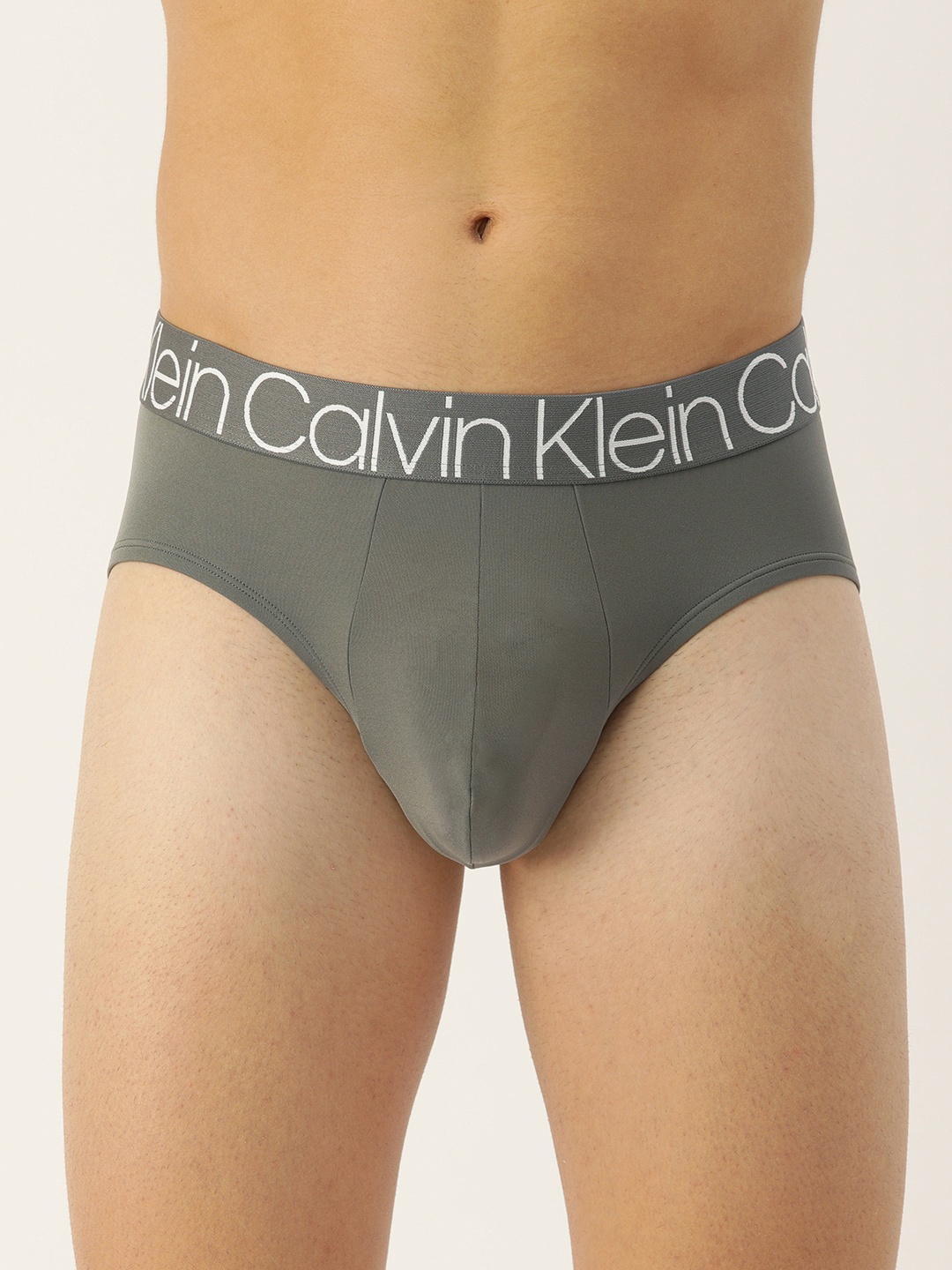 

Calvin Klein Underwear Men Grey Solid Briefs NB19058FZ