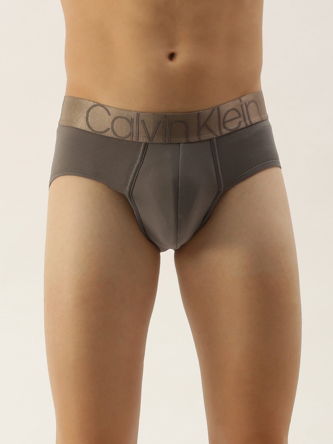 

Calvin Klein Underwear Men Grey Solid Knitted Briefs NB25395GS