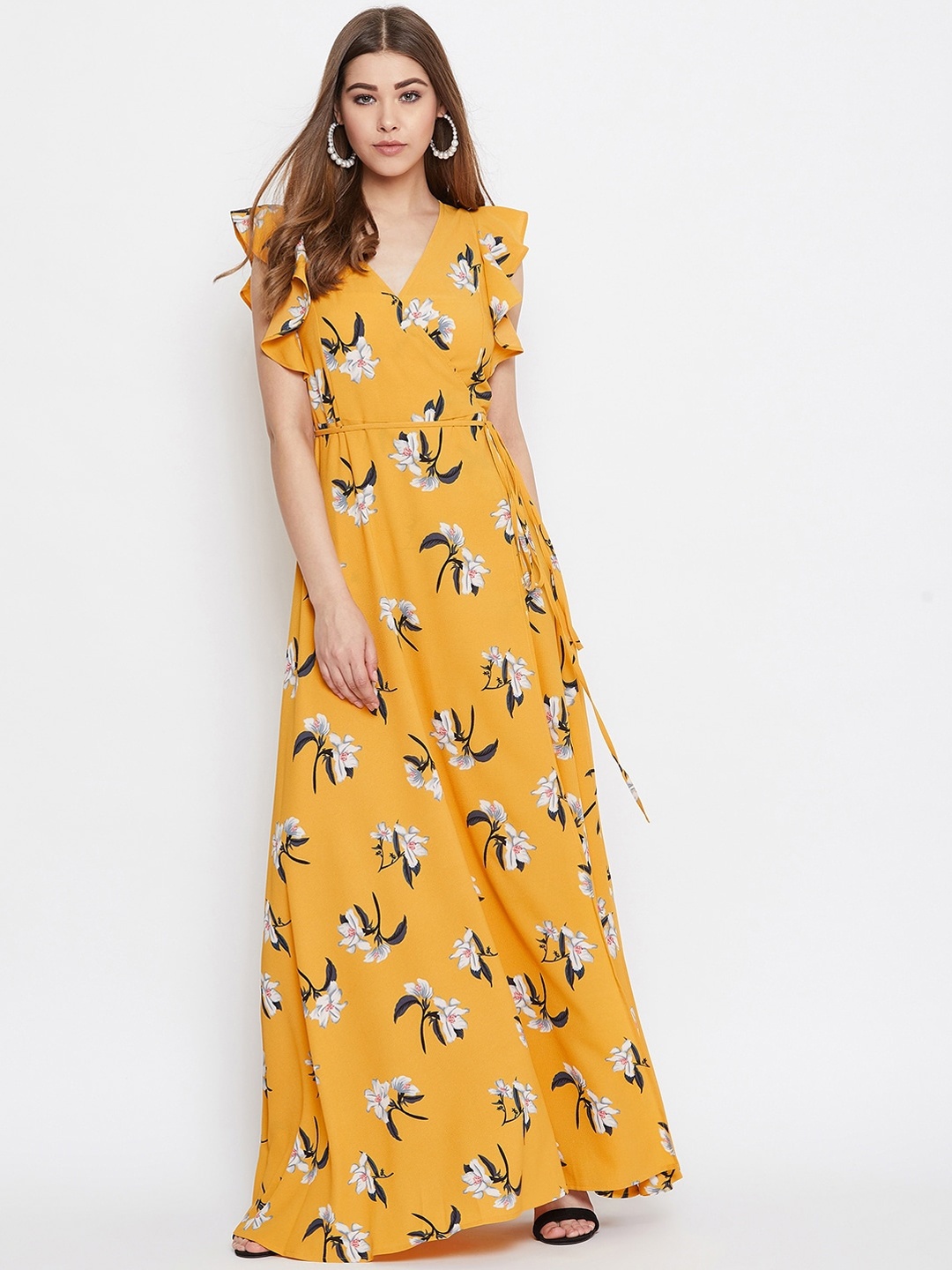 

Berrylush Women Yellow Floral Printed Maxi Dress