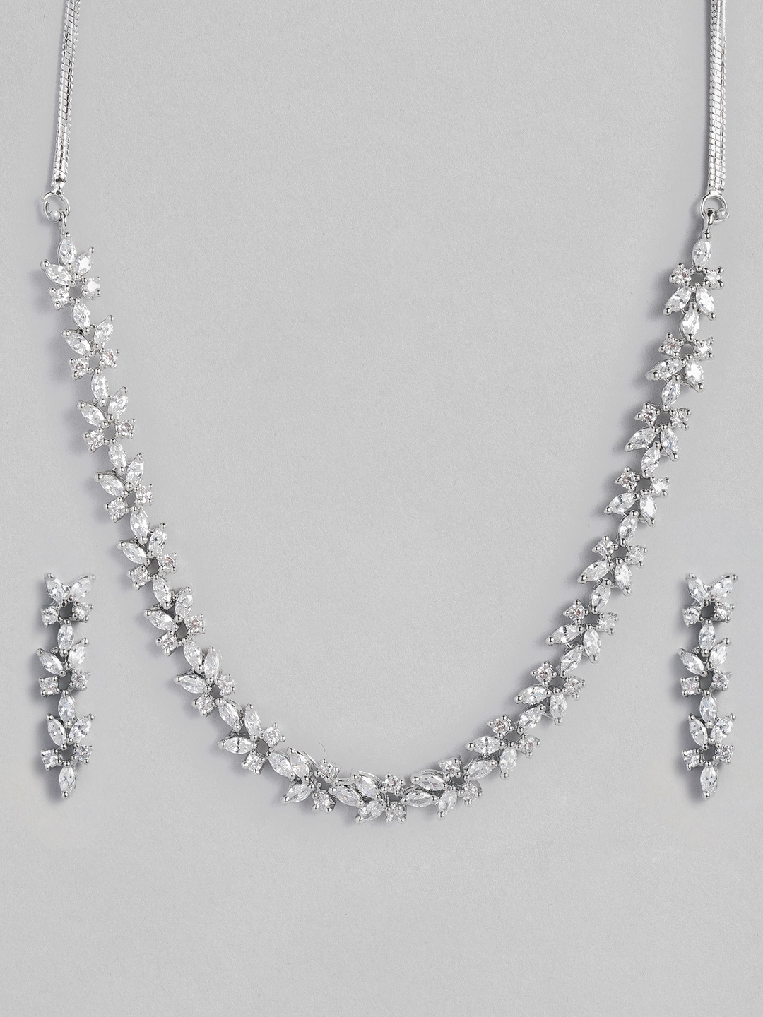 

justpeachy Silver-Plated Stone Studded Jewellery Set