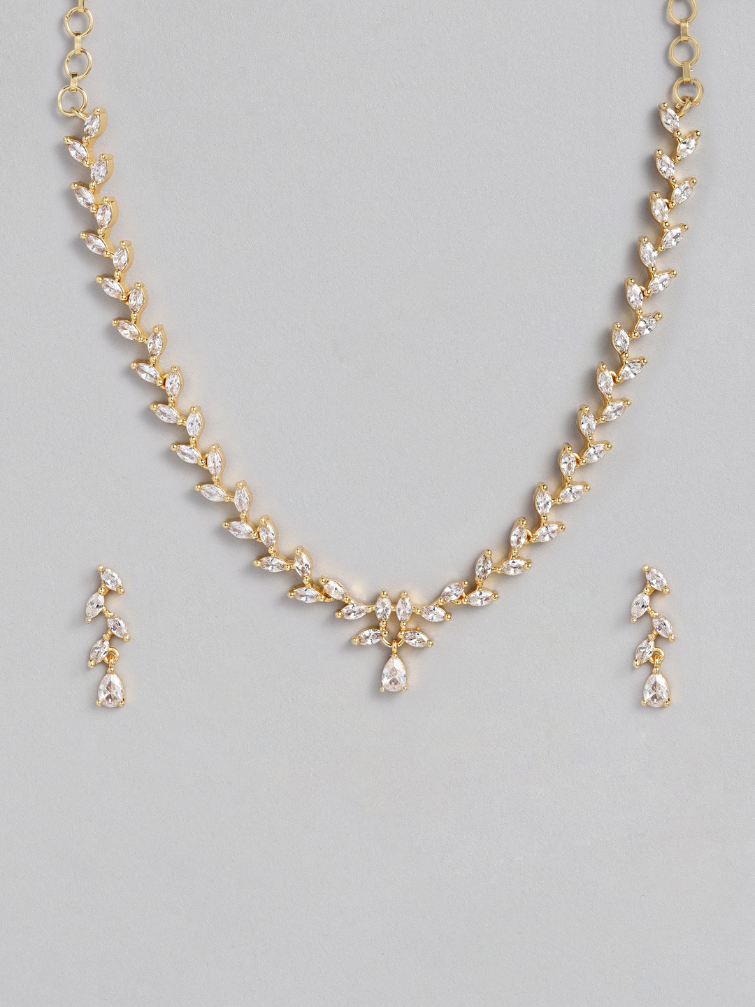 

justpeachy Women Gold-Plated Studded Jewellery Set