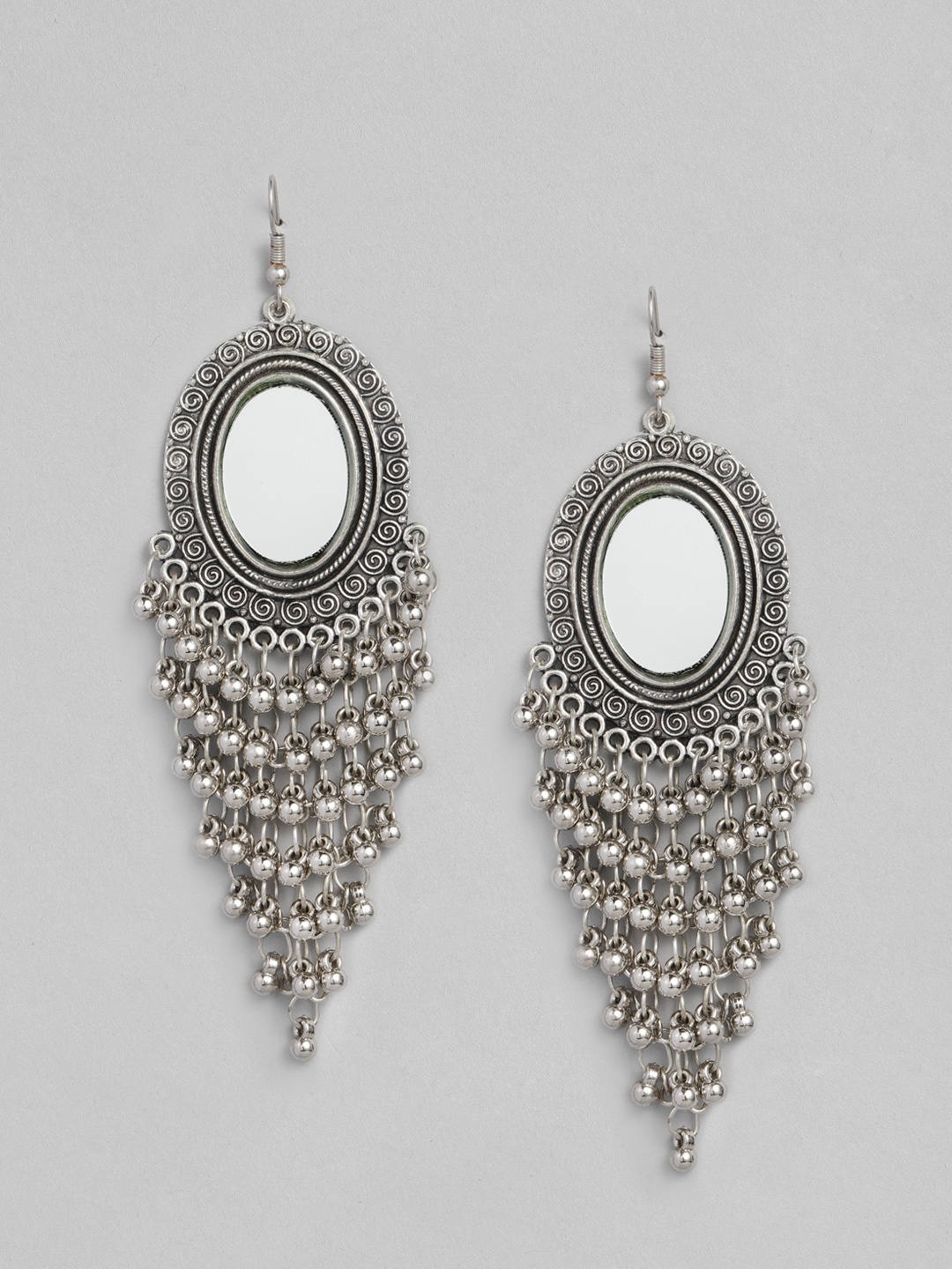 

justpeachy Silver-Plated Contemporary Drop Earrings
