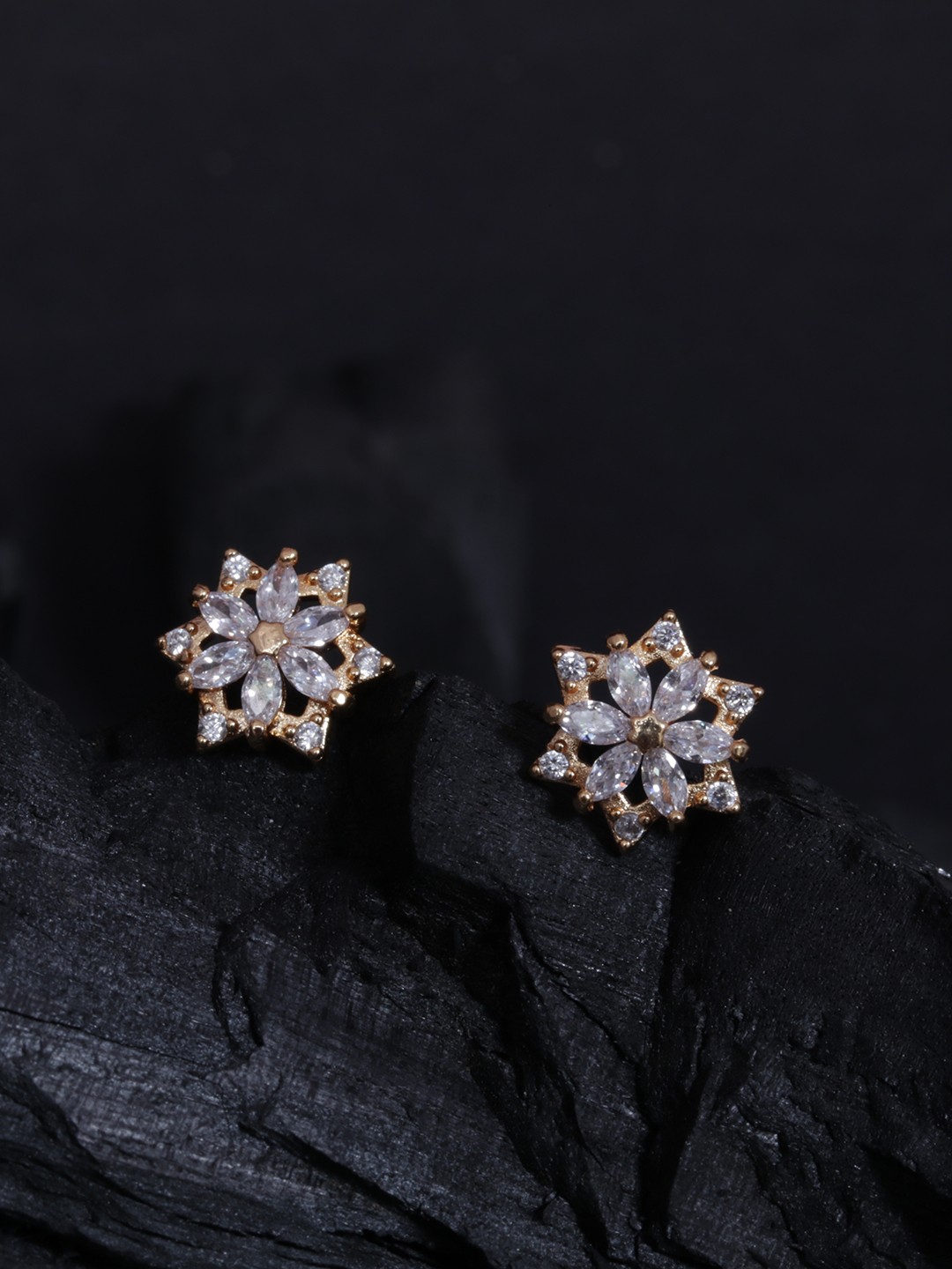 

justpeachy Gold-Plated Cubic Zirconia Floral Studs
