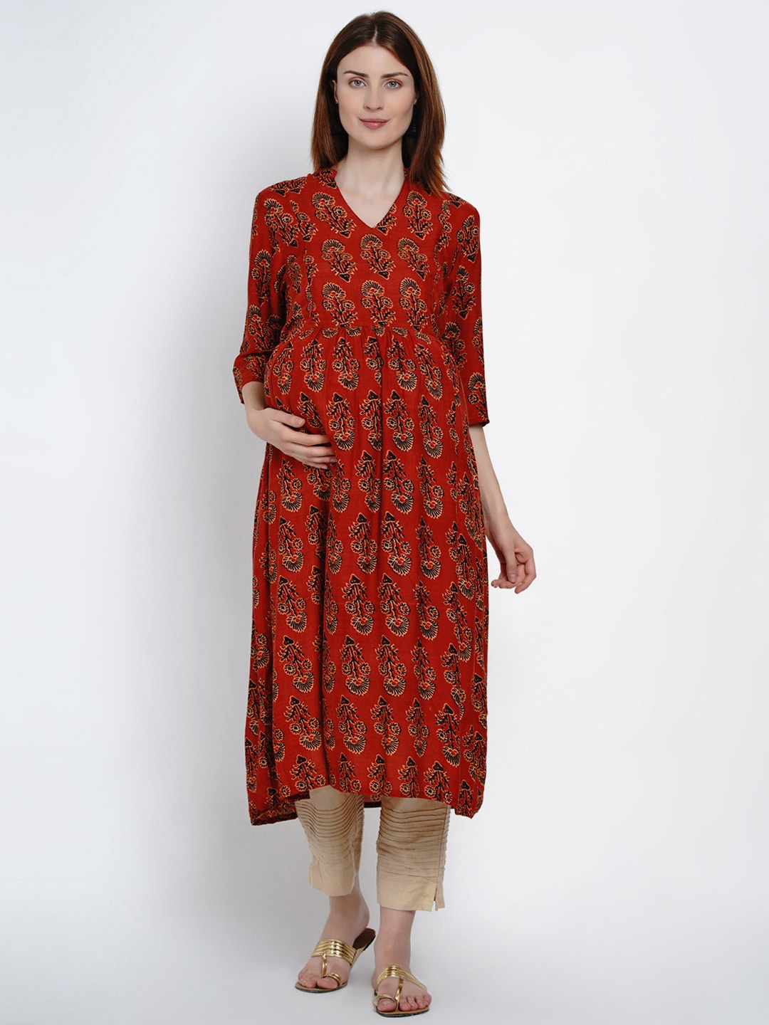 

Mine4Nine Women Rust Red & Black Printed A-Line Maternity & Nursing Kurta