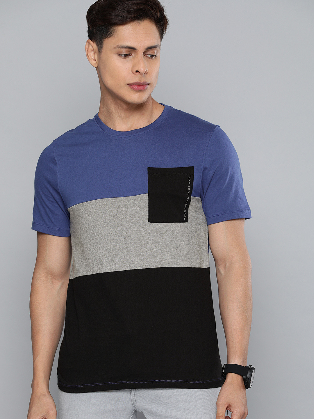 

Harvard Men Blue Black Colourblocked Round Neck Pure Cotton T-shirt