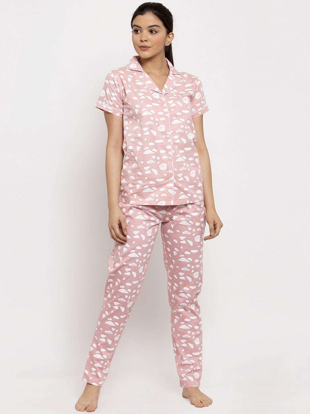 

Claura Women Pink & White Printed Night suit