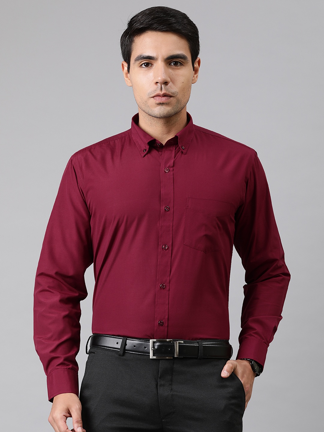 

English Navy Men Maroon Slim Fit Easy Iron Solid Formal Shirt