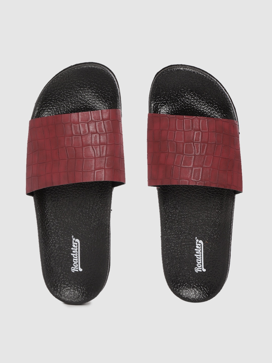 

Roadster Women Maroon & Black Croc Textured Sliders