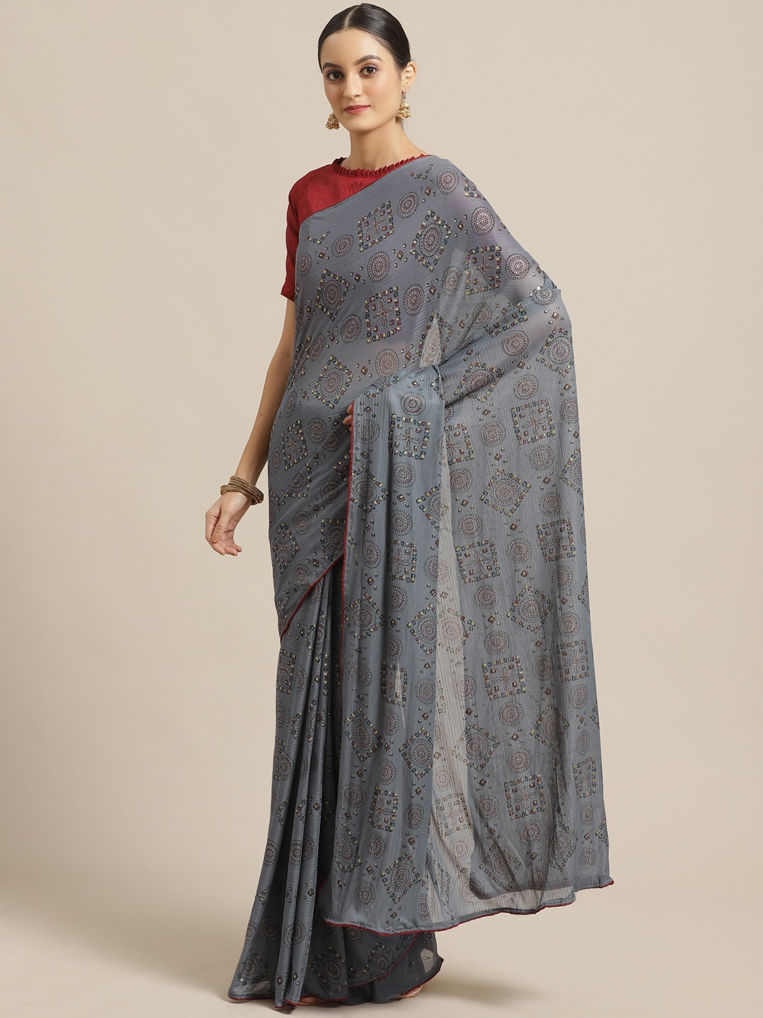 

Saree mall Grey & Maroon Geometric Print Saree